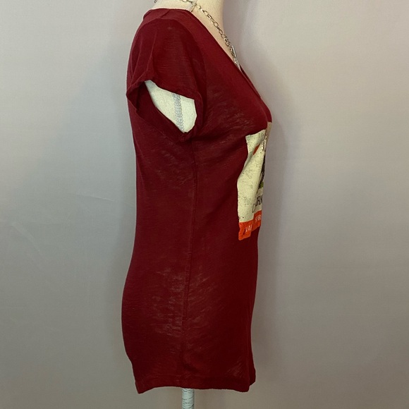 Tops/T-Shirts/Tanks👚 - 2 for $15 or 3 for $20 (Mix & Match) - Picture 2 of 5